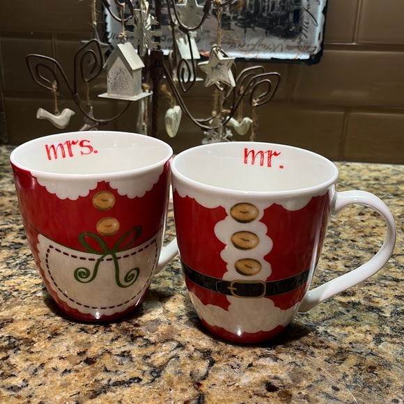 Pfaltzgraff Mr/Mrs Santa Clause Mug Set NIB - Picture 1 of 7